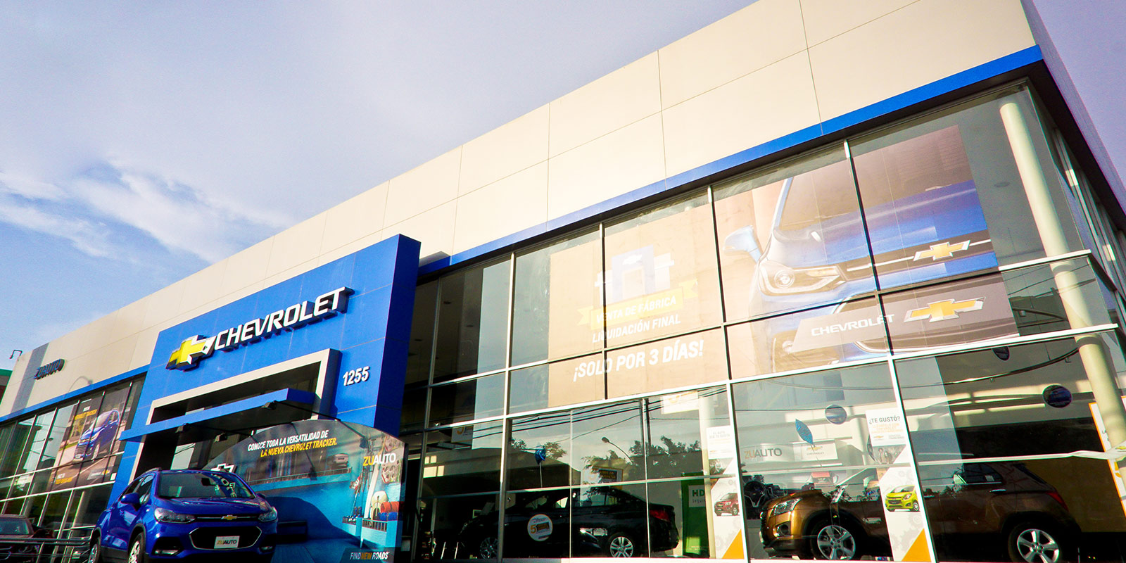 Concesionario Chevrolet – Local automotriz Surquillo